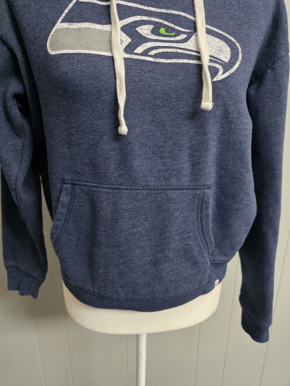 Seattle Seahawks Navy Blue Hoodie Size S - Picture 4 of 12